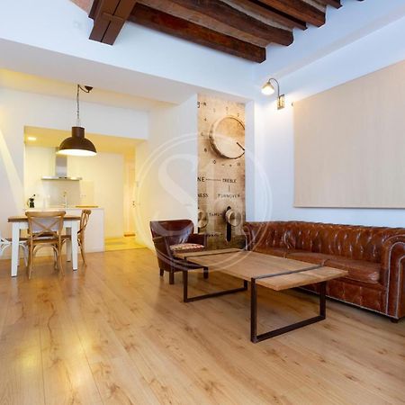 Moderno Apartamento En Eixample Barcelona Ngoại thất bức ảnh